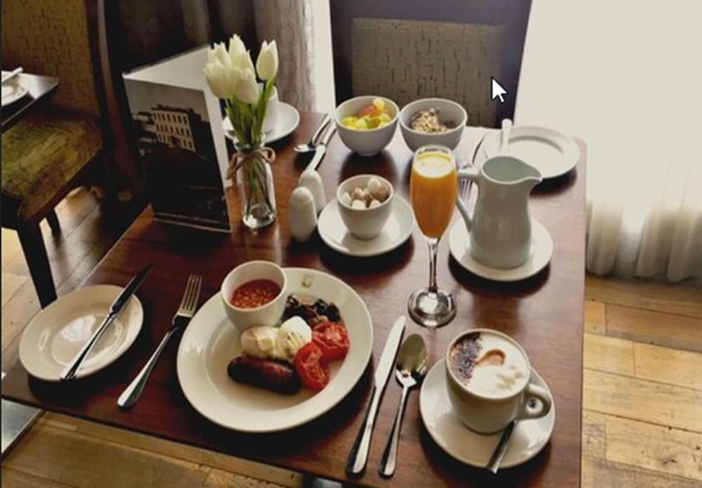 

Milano - Maynooth - Dunboyne Castle Hotel & Spa