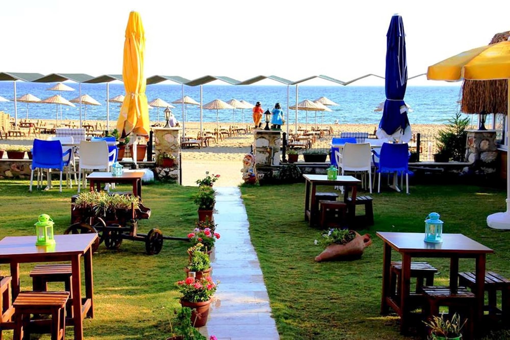 

Bologna - Gumuldur - Gumuldur Mavi Deniz Otel