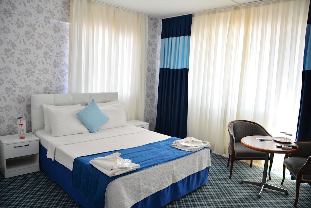 

Napoli - Gumuldur - Gumuldur Mavi Deniz Hotel