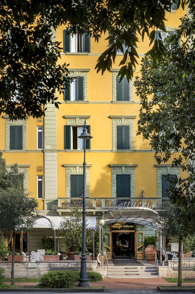 

Pescara - Montecatini Terme - Grand Hotel Tettuccio