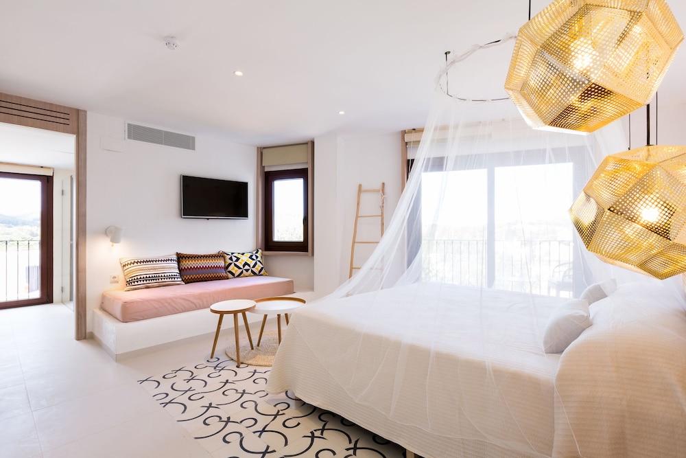 

Roma - Santa Gertrudis de Fruitera - Gatzara Suites Santa Gertrudis