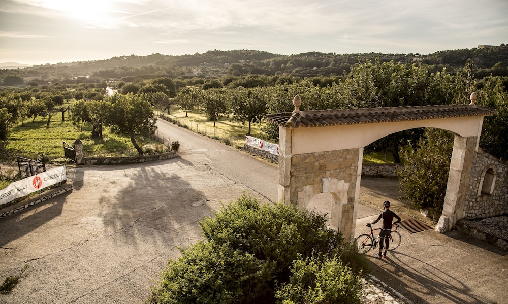 

Milano - Selva - Monnaber Nou Finca Hotel & Spa