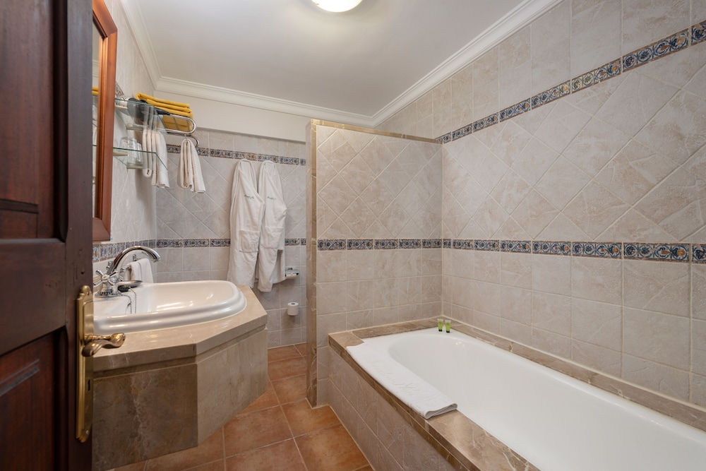 

Milano - Selva - Monnaber Nou Finca Hotel & Spa