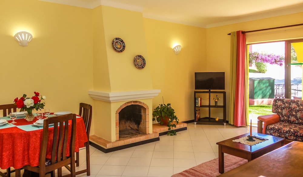 

Roma - Carvoeiro - Colina Village