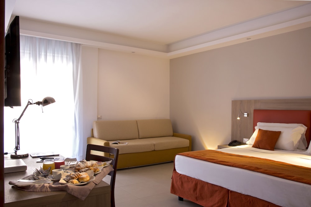 

Milano - Pozzuoli - American Hotel
