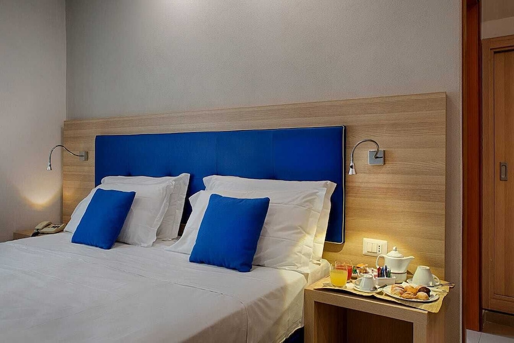 

Milano - Bacoli - American Hotel