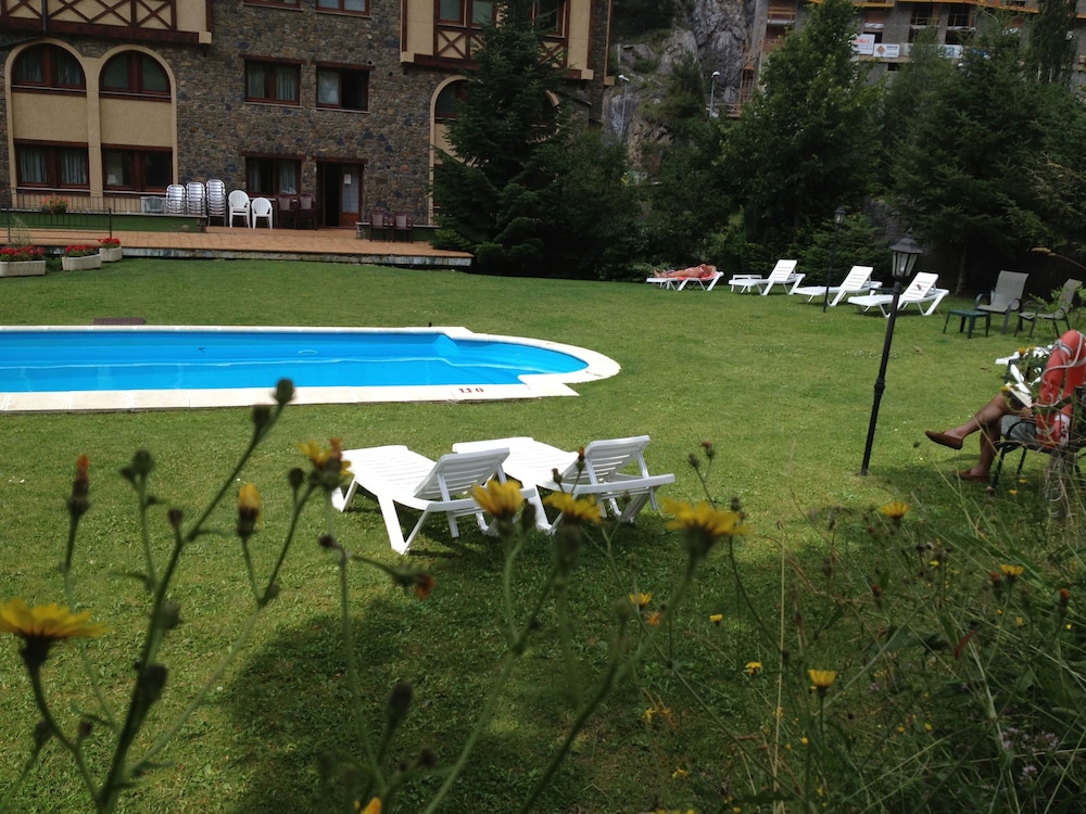 

Bari - Andorra La Vella - Hotel Xalet Verdú