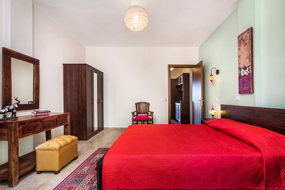 

Napoli - Kassandra - Paliouri - Akritas Ef Zin Villas & Suites
