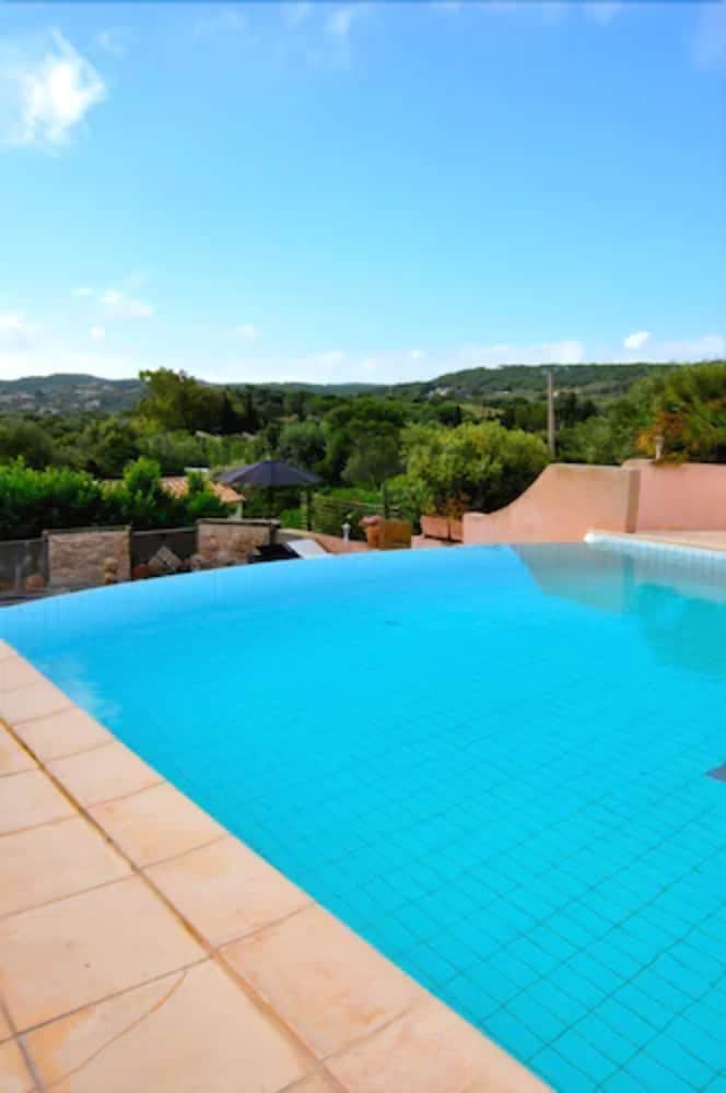 

Milano - Bonifacio - Hôtel Maora Village