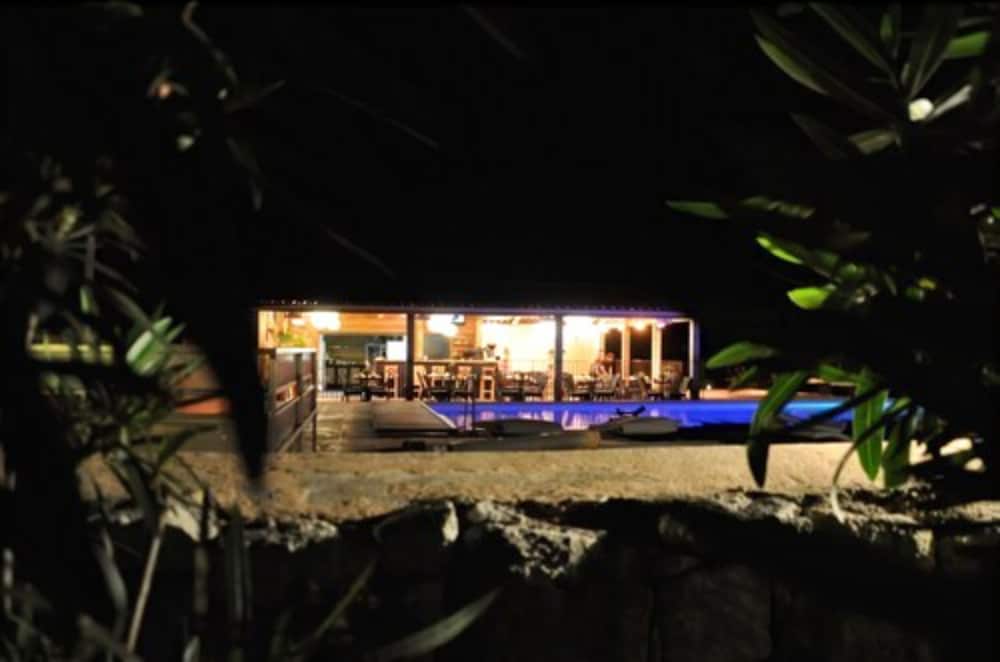 

Roma - Bonifacio - Hôtel Maora Village