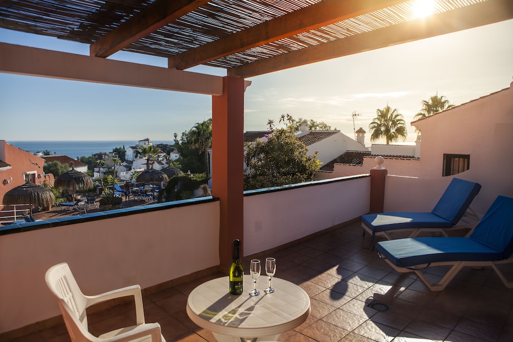 

Bologna - Torrox-Costa - Hotel Los Arcos