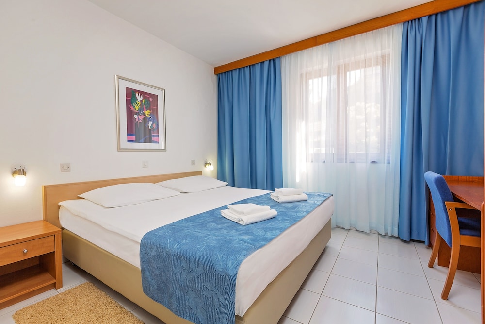 

Bologna - Rovigno - Maistra Select Riva Apartments