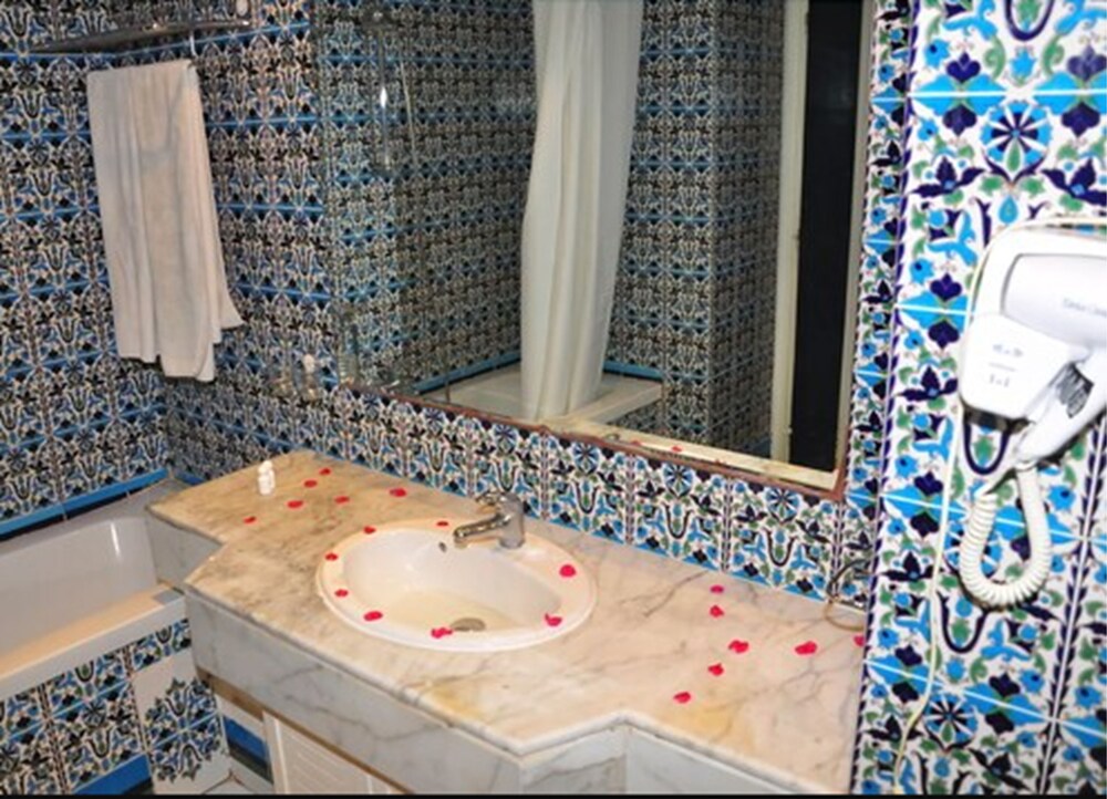 

Bologna - Città di Djerba Midun - Joya Paradise