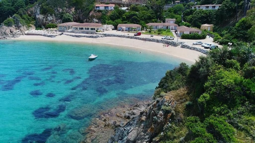 

Napoli - Propriano - Hôtel Sampiero