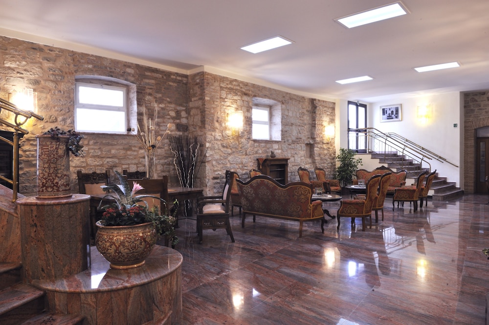 

Catania - Gubbio - Hotel San Marco