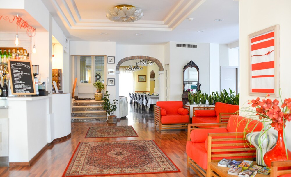 

Milano - Riviera Romagnola, Mare Italia - Hotel Vergilius