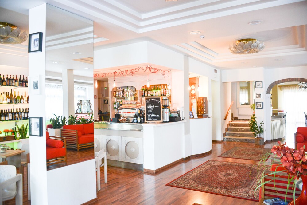 

Milano - Misano Adriatico - Hotel Vergilius