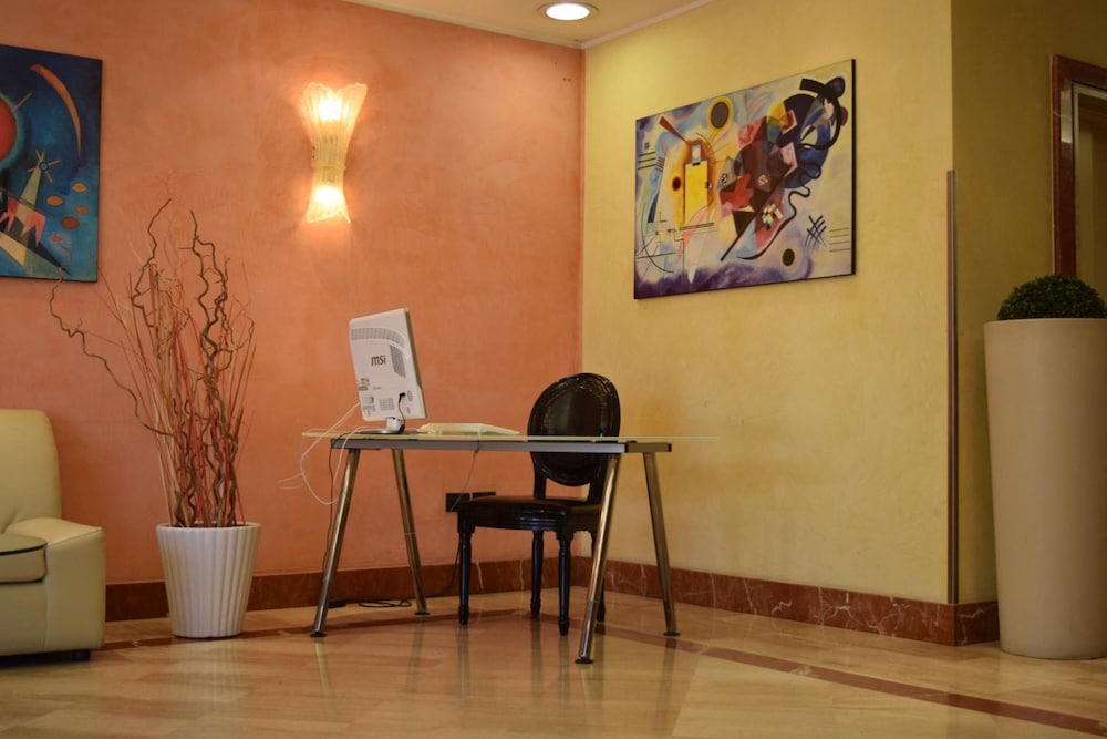 

Catania - Pomezia - Hotel President Pomezia