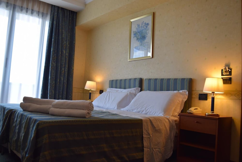 

Torino - Pomezia - Hotel President Pomezia
