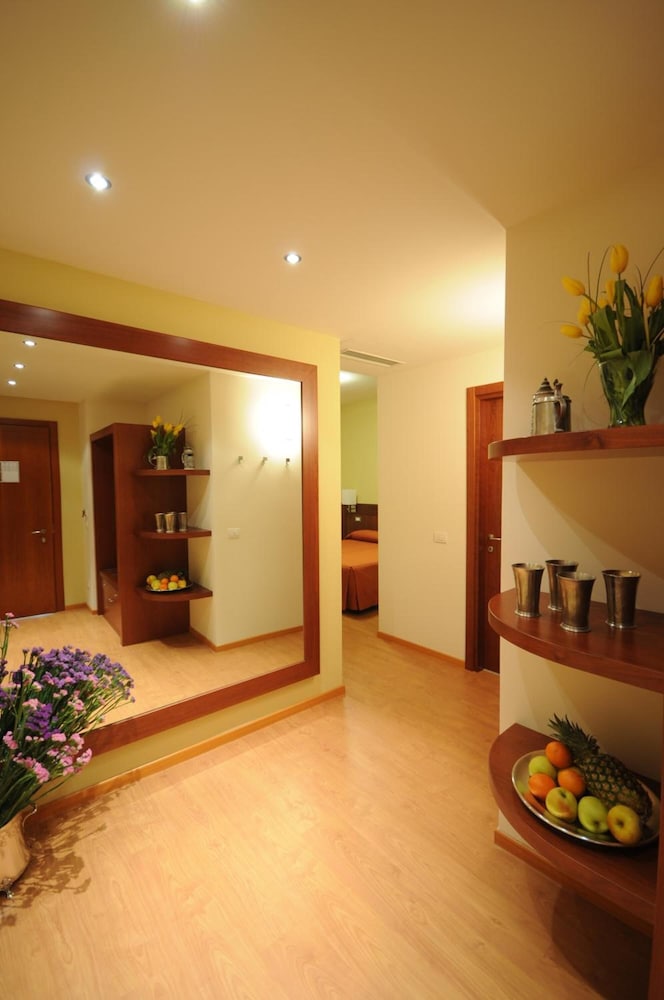 

Milano - Chiavenna - Hotel Conradi