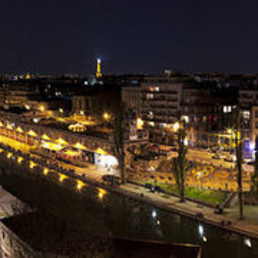 

Pisa - Bagnolet - Hôtel de la Comète