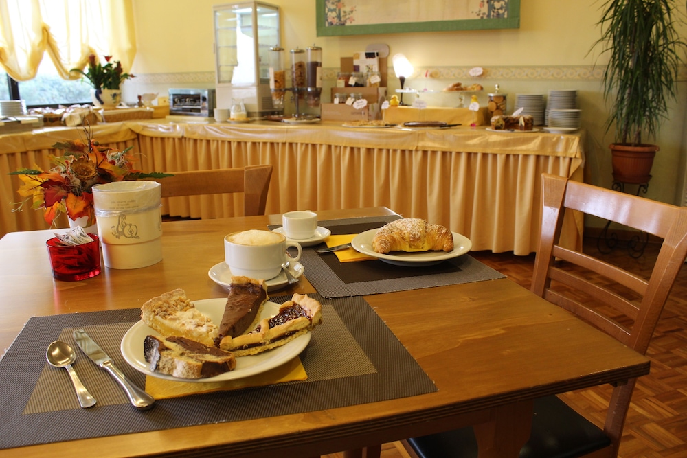 

Venezia - Perugia - Hotel Vega Perugia