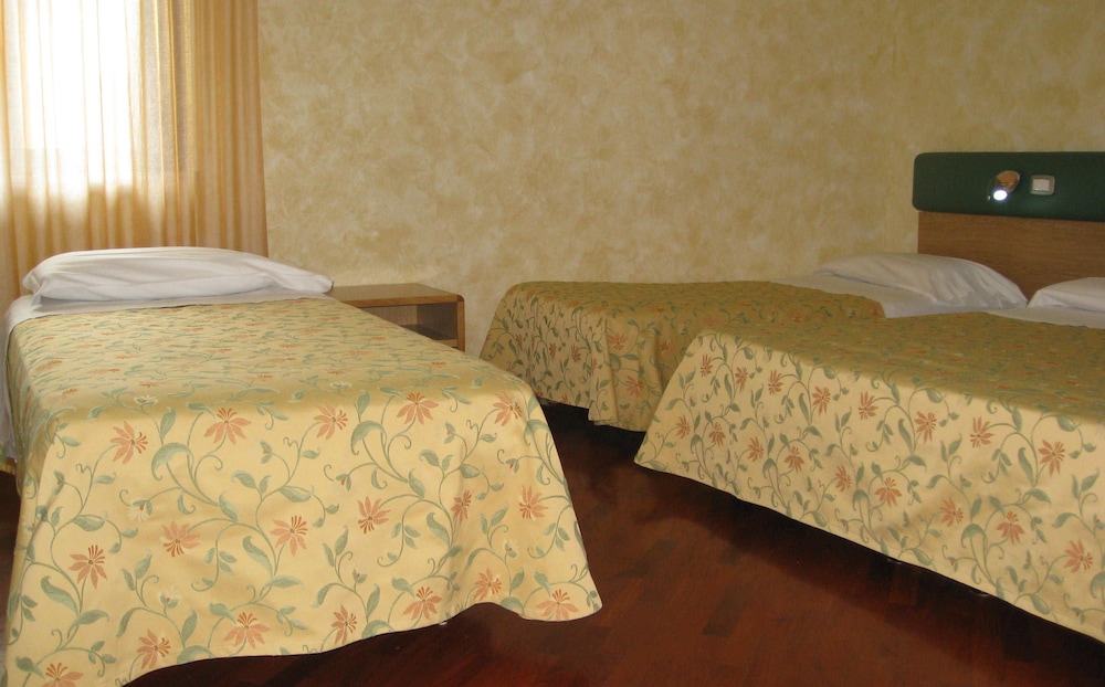 

Milano - Umbria, Italia - Hotel Vega Perugia