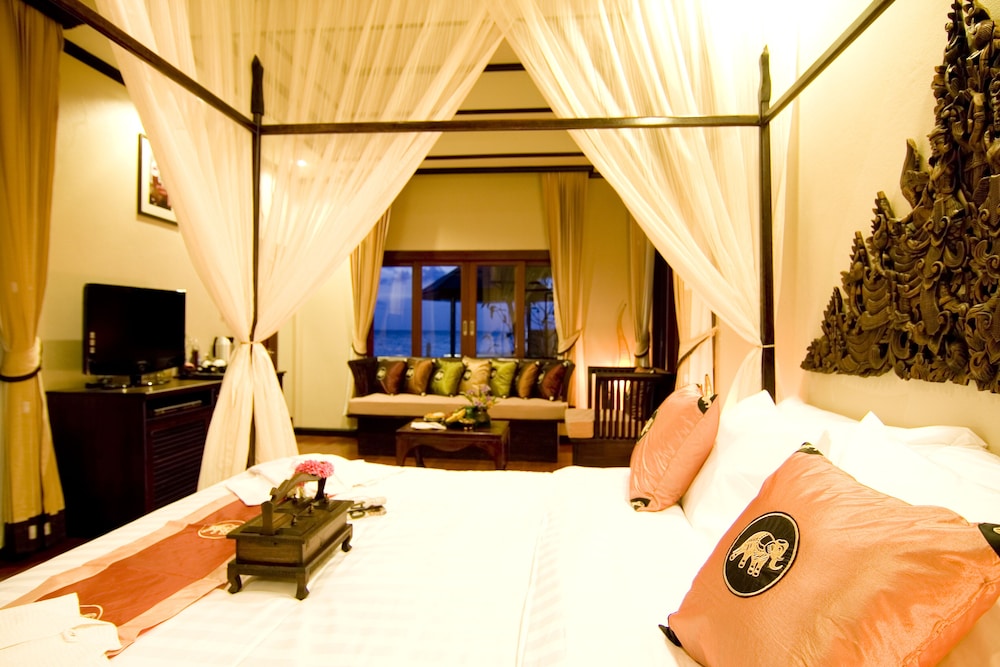 

Milano - Taling Ngam Beach - Koh Samui - Kanok Buri Resort