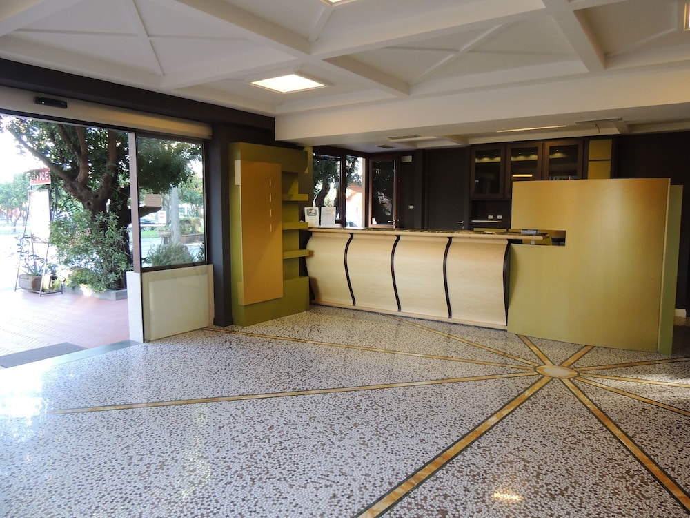

Torino - Scafati - Hotel Zeus