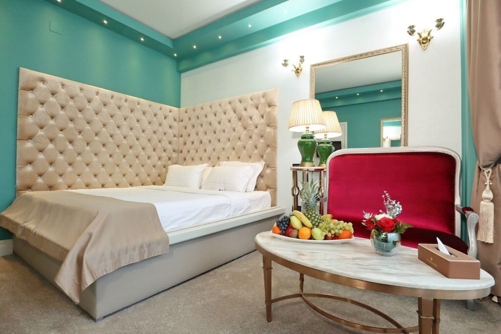 

Palermo - Otopeni - Phoenicia Grand Hotel