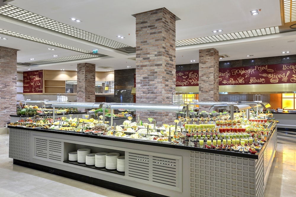 

Bologna - Menderes - Sunis Efes Royal Palace Resort & Spa