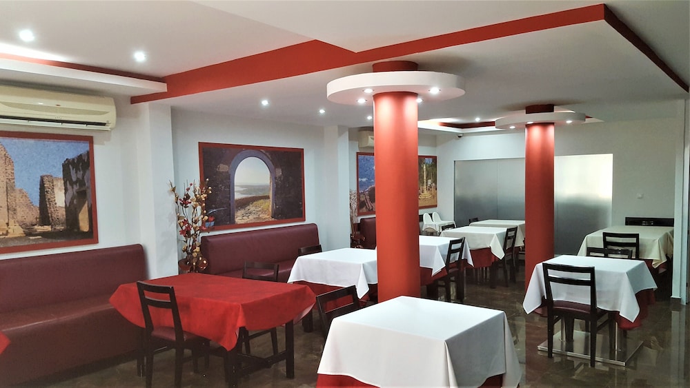 

Venezia - Praia, Isola di Santiago - Sol Hotel