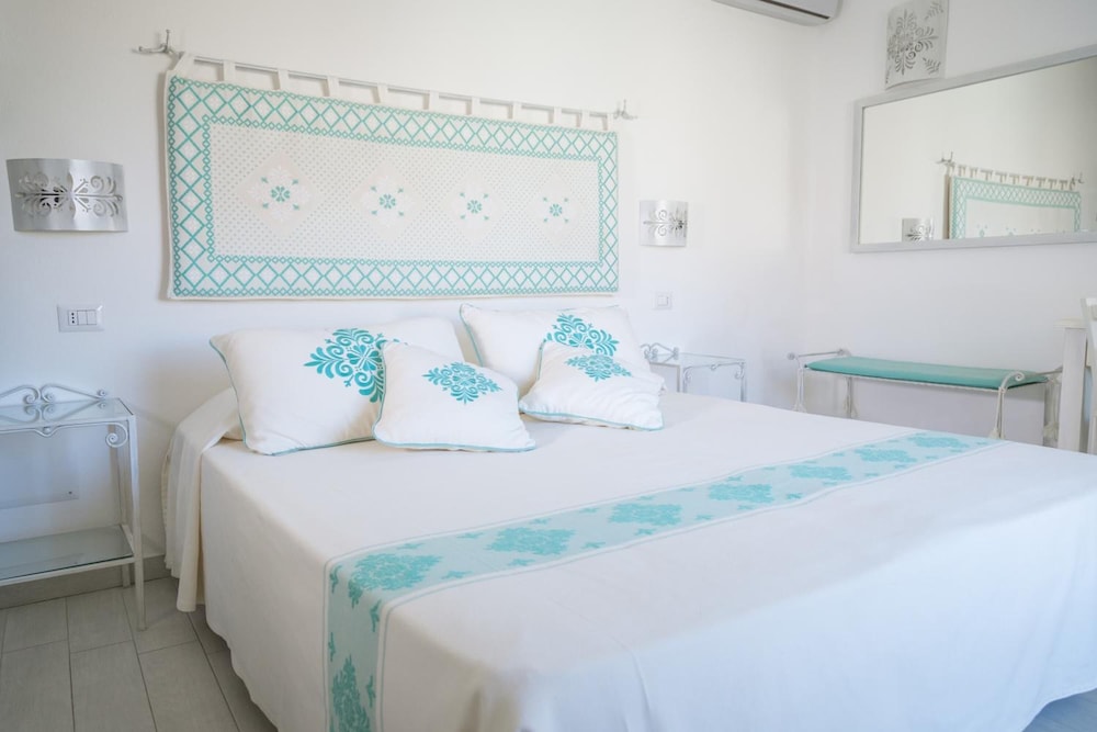 

Napoli - Villasimius, Sardegna - Hotel Regina Simius