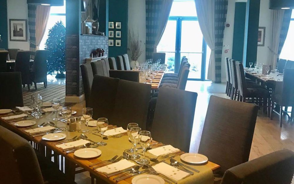 

Milano - Knock - Kiltimagh Park Hotel