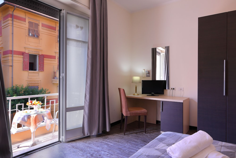 

Venezia - Rapallo - Hotel Ferrari