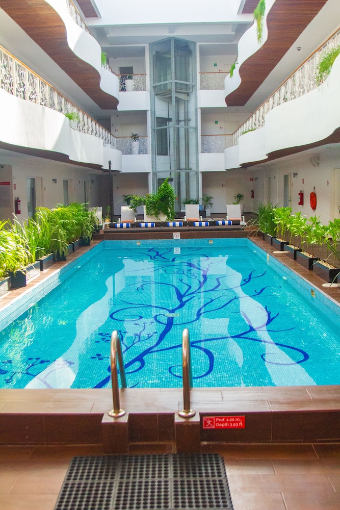 

Bologna - Playa del Carmen - In Fashion Hotel & Spa