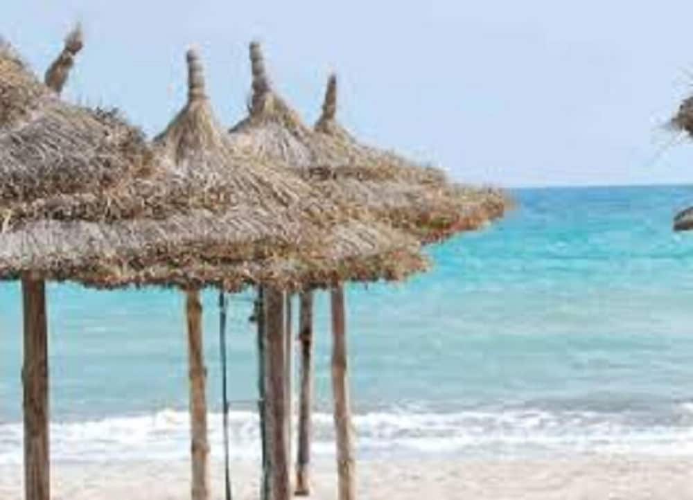 

Verona - Mezraia - Djerba Orient