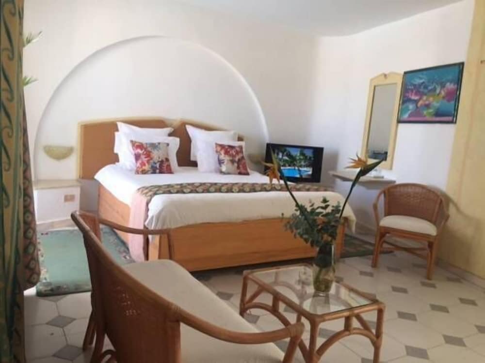 

Brindisi - Città di Djerba Midun - Djerba Orient