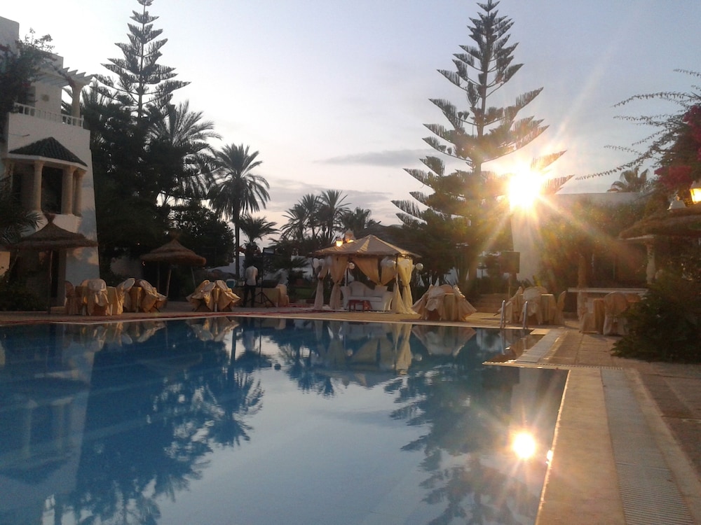 

Venezia - Mezraia - Djerba Orient