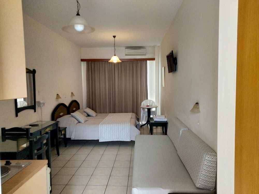 

Napoli - Skaleta - Zannis Hotel
