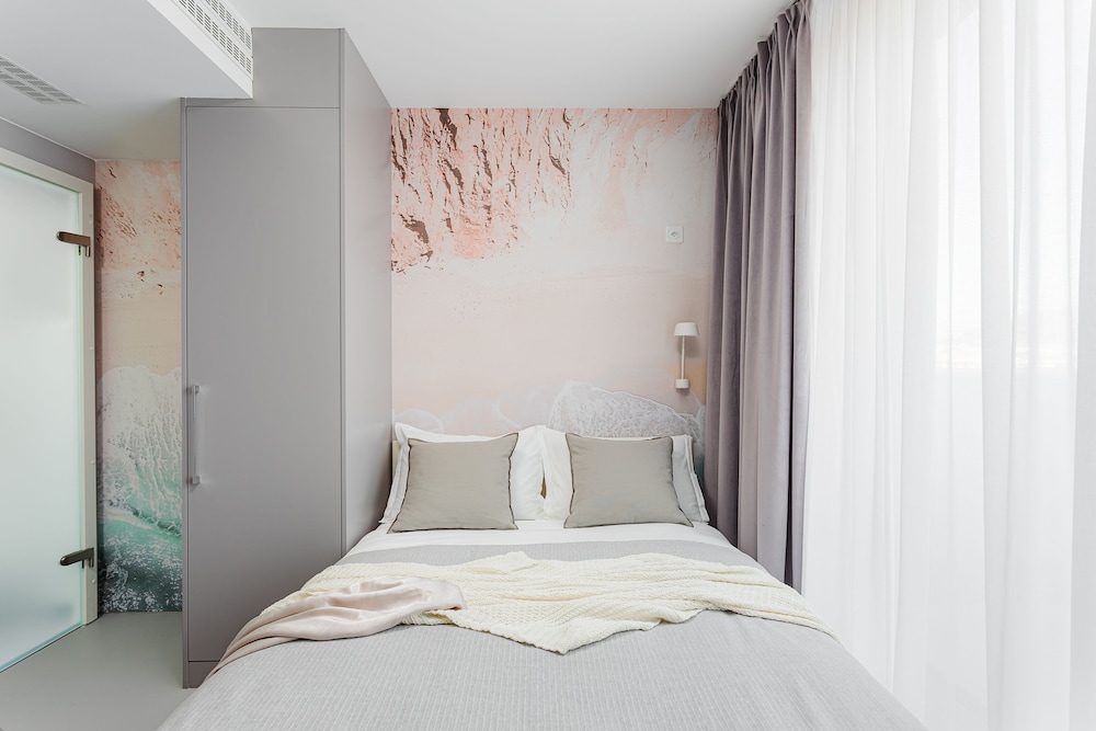 

Roma - Lucerna - VISIONAPARTMENTS Neustadtstrasse - contactless check-in