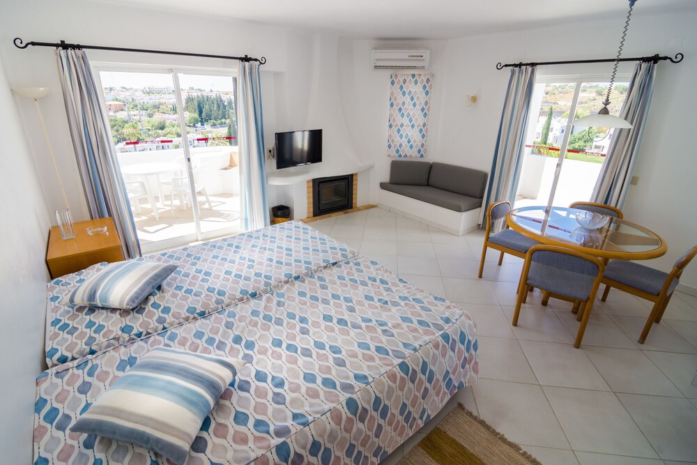 

Palermo - Albufeira - Clube Albufeira Garden Village