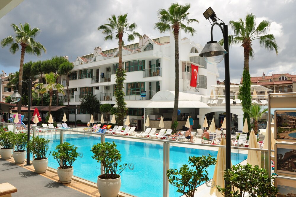 

Roma - Icmeler - Club Atrium Marmaris