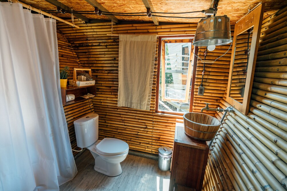 

Roma - Lipa Noi - The Mud - Eco Hotel