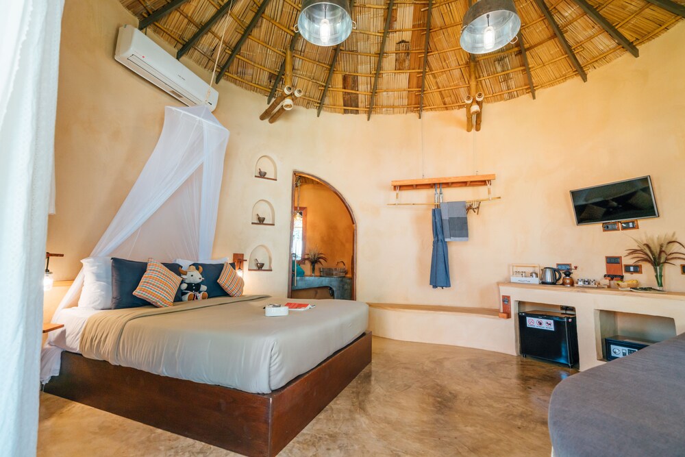 

Milano - Lipa Noi - The Mud - Eco Hotel