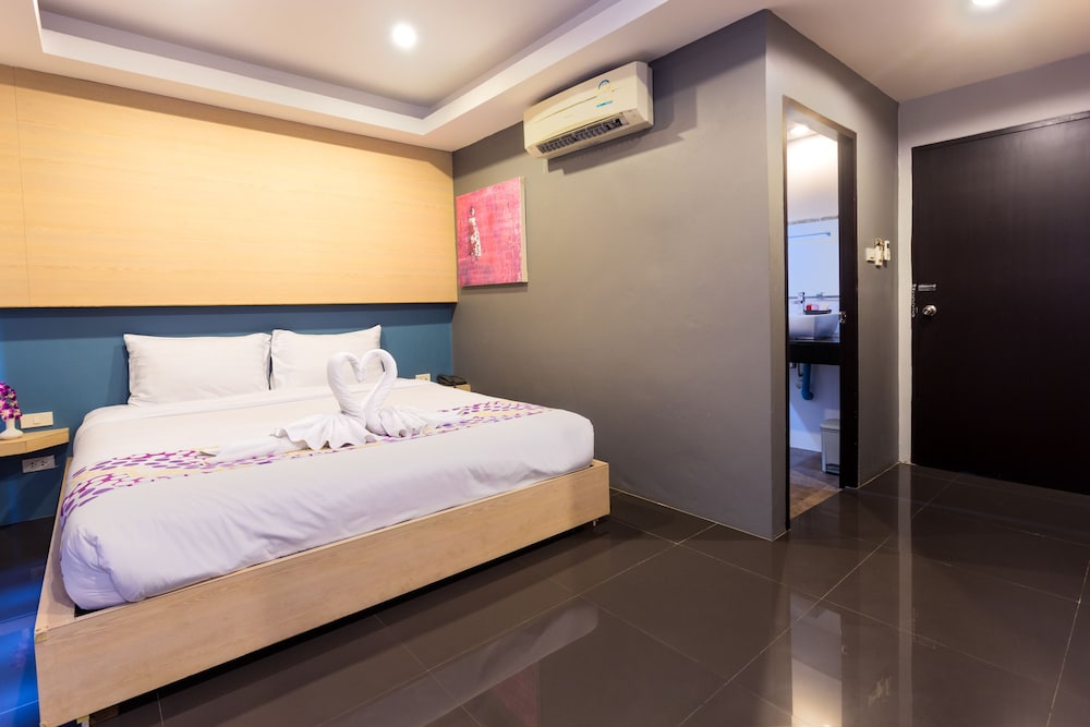 

Venezia - Kamala Beach - Memory Patong - SHA Certified