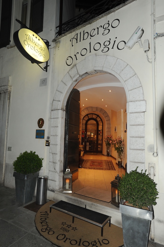 Brescia - Albergo Orologio