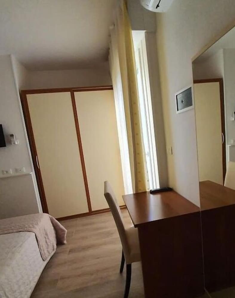 

Milano - Cervia - Airone Cervia B&B Camere e Appartamenti