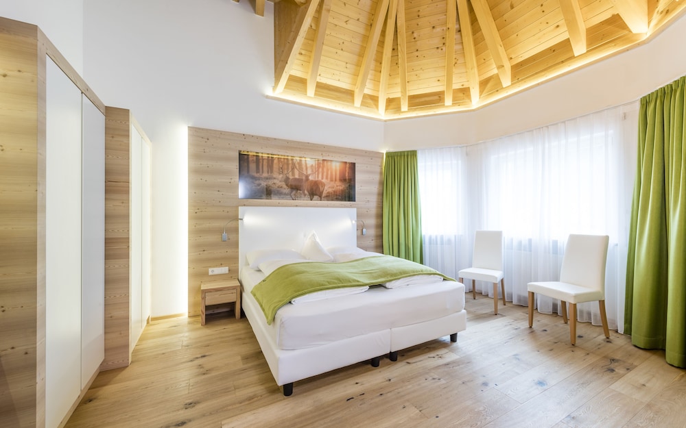 

Reggio Calabria - Solda - Paradies Pure Mountain Resort