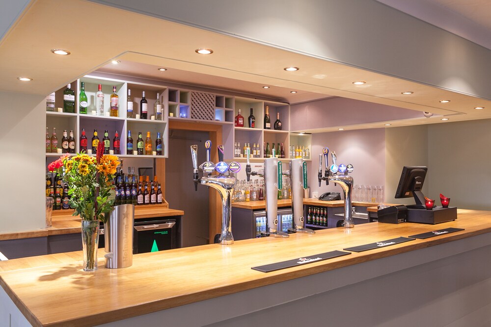 

Milano - Cardiff - Celtic International Hotel Cardiff Airport